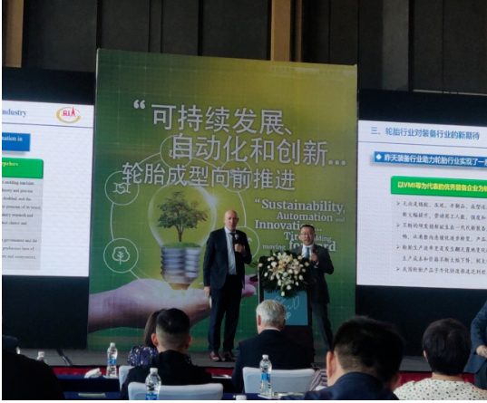 VMI集團(tuán)首席商務(wù)官M(fèi)ike Norman在研討會(huì)上發(fā)表了重要講話，VMI集團(tuán)首席執(zhí)行官Harm Voortman則以“持續(xù)性的驅(qū)動(dòng)力”為主題進(jìn)行了精彩演講，探討了公司在可持續(xù)性方面的努力和成就。